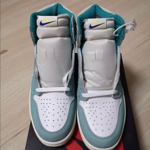 Air Jordan 1s Retro High OG Turbo Green